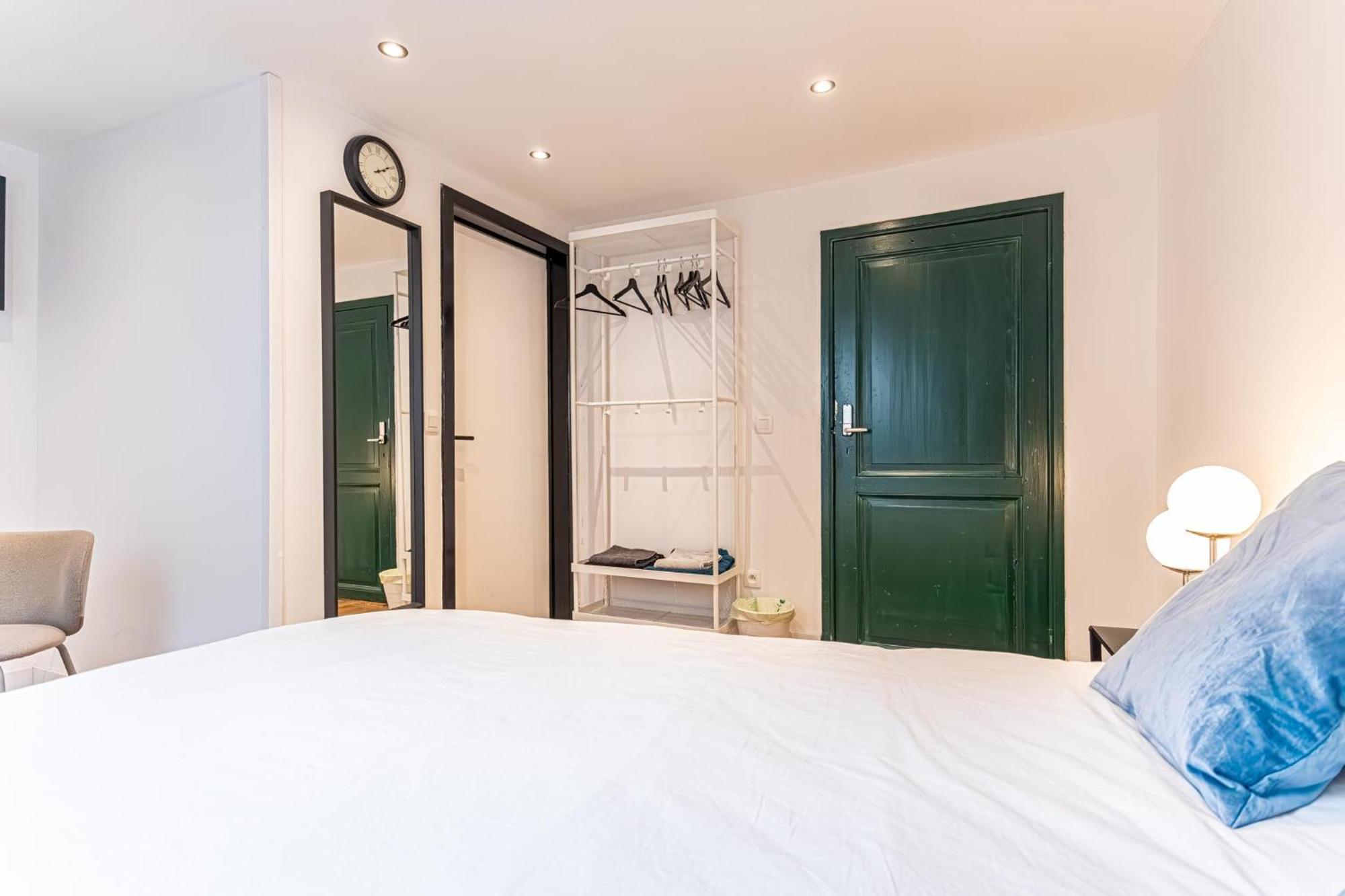 Spacious Shared 5Br Apt In The Heart Of Gent Εξωτερικό φωτογραφία