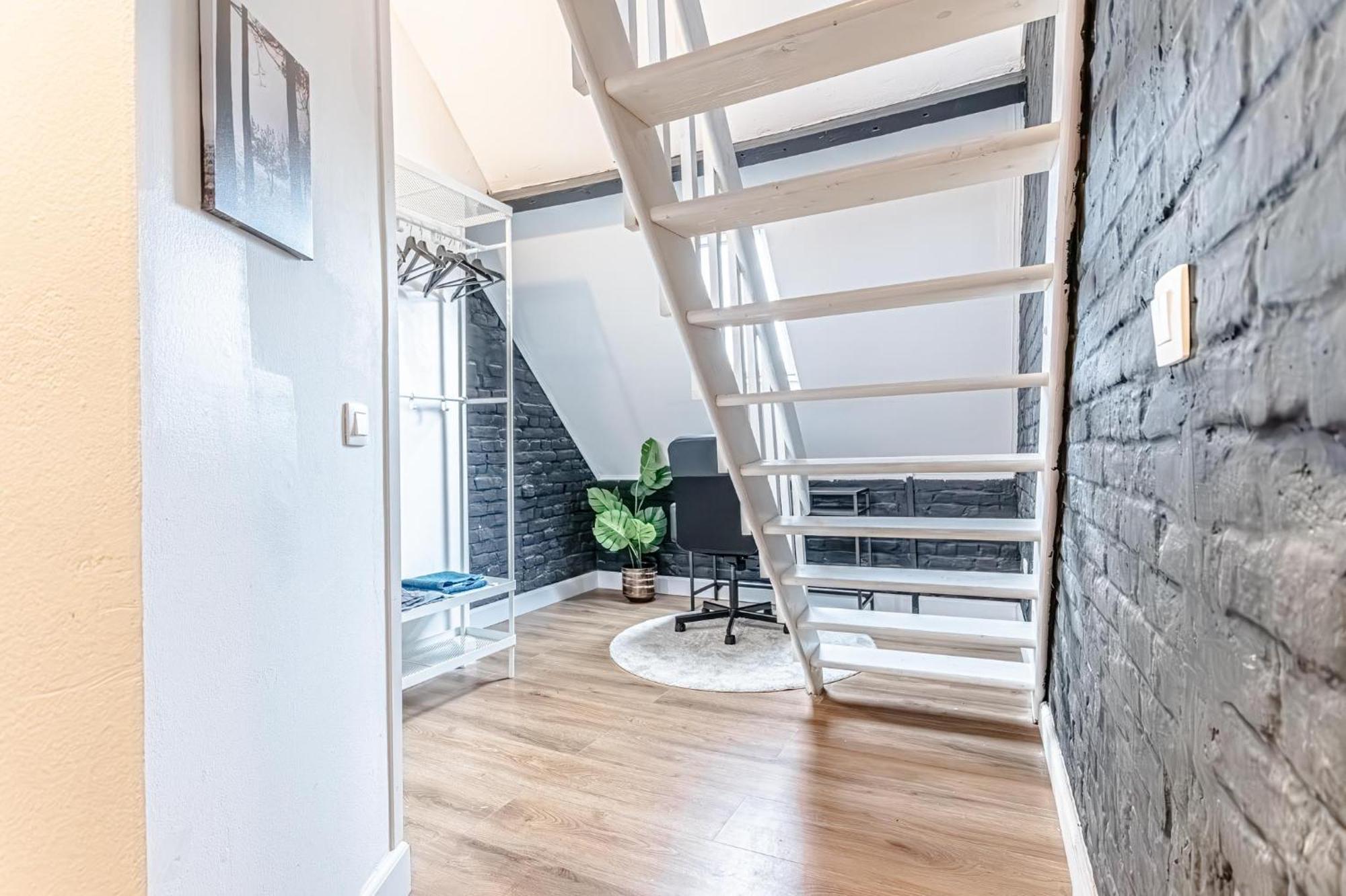 Spacious Shared 5Br Apt In The Heart Of Gent Εξωτερικό φωτογραφία